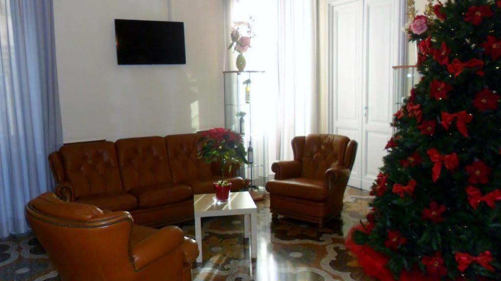 Hotel Suisse Genoa Bagian luar foto