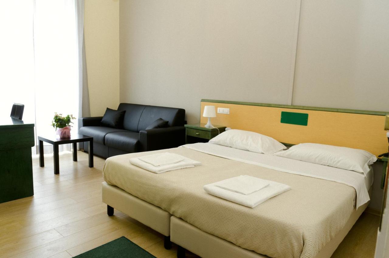 Hotel Suisse Genoa Ruang foto